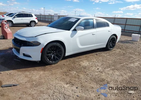 2017 Dodge Charger Sxt Rwd z USA, uszkodzony, nr VIN 2C3CDXHG1HH515340